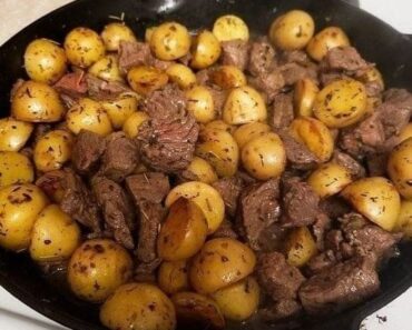 Garlic Butter Steak & Potatoes Skillet